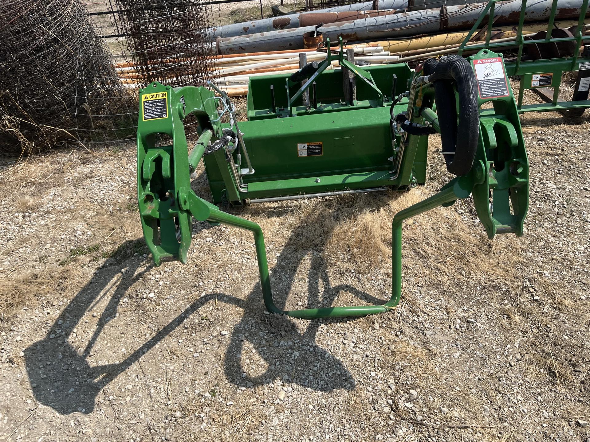 2023 John Deere 1025R