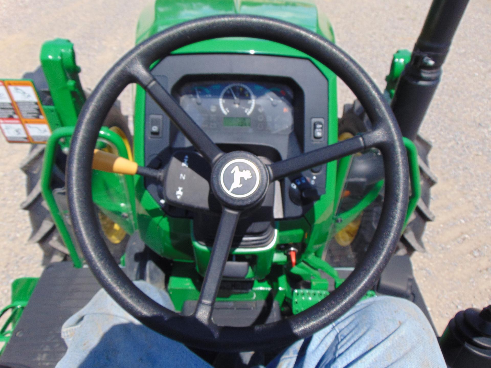 2022 John Deere 5075E