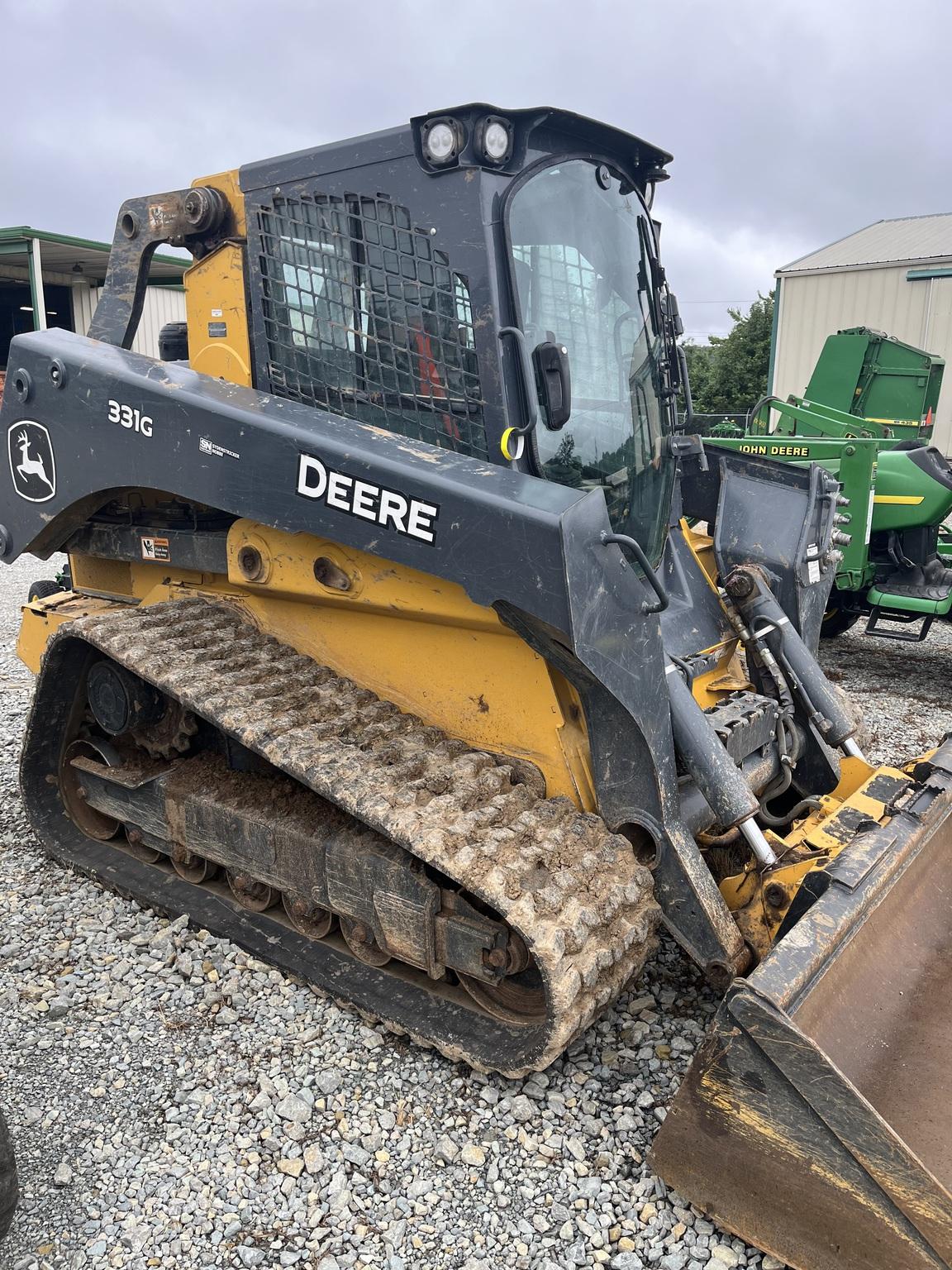 2020 John Deere 331G