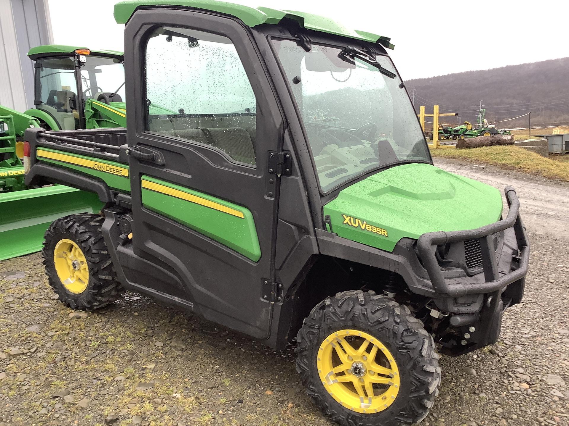 2018 John Deere XUV 835R