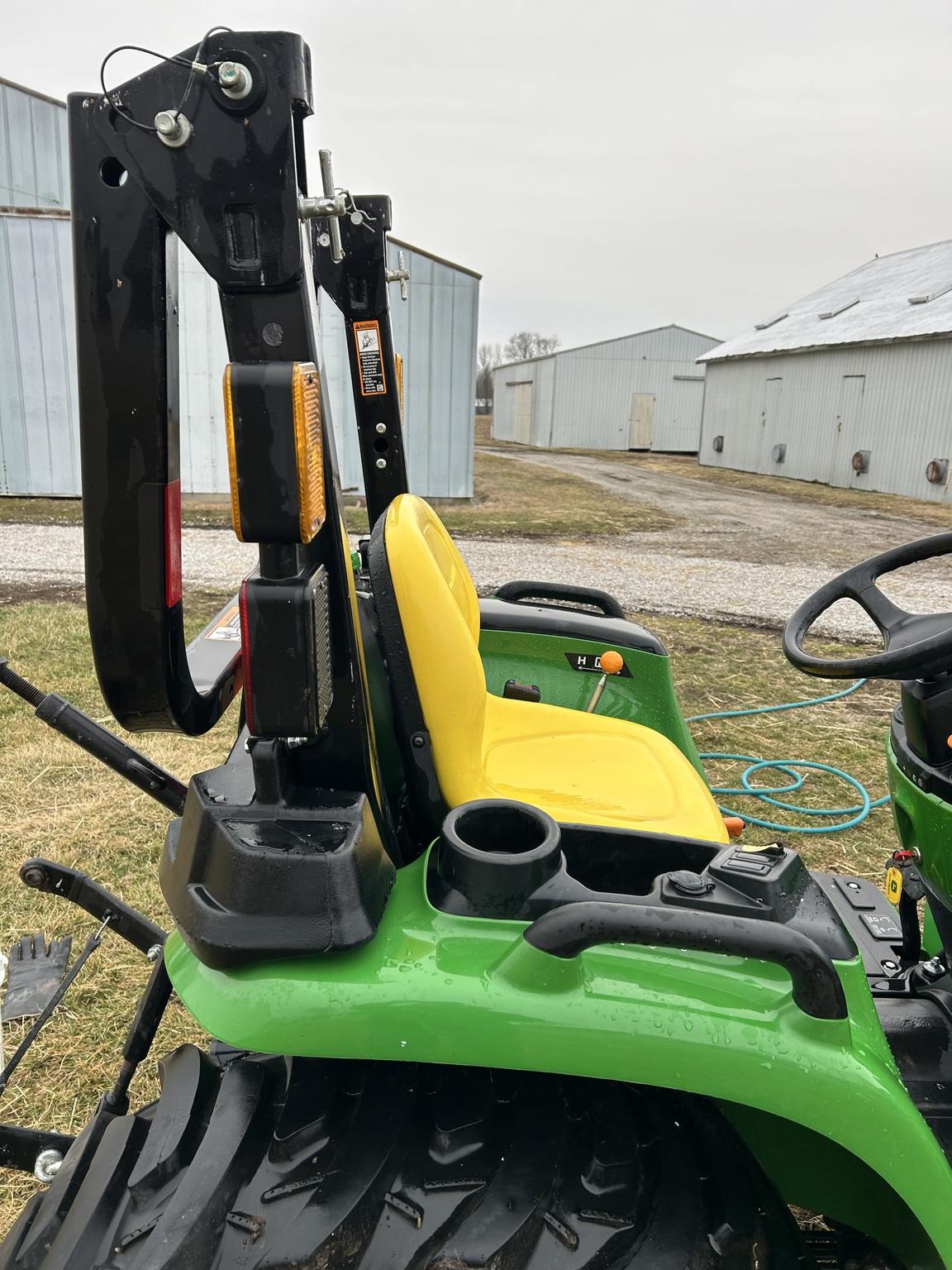 2022 John Deere 3025E Image