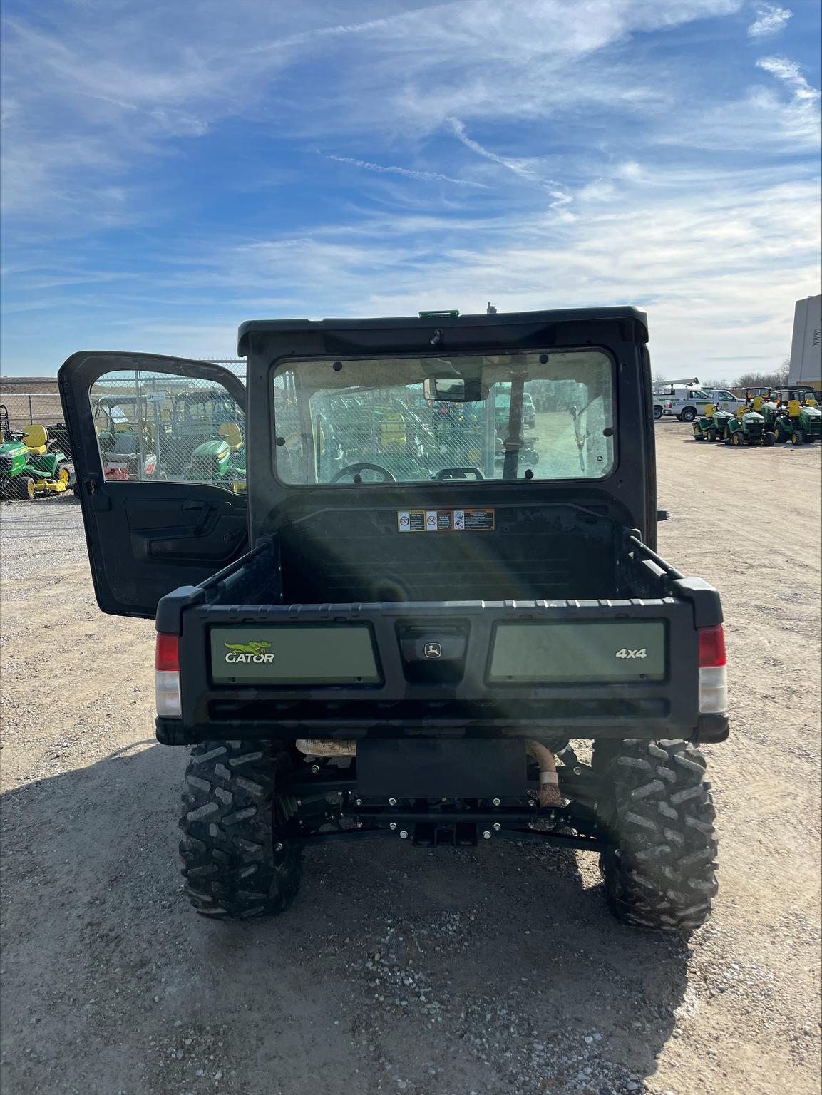 2022 John Deere XUV 835R