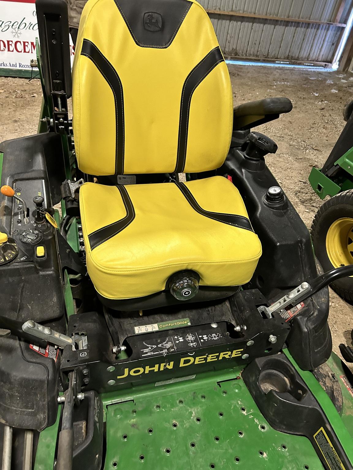 2021 John Deere Z930M