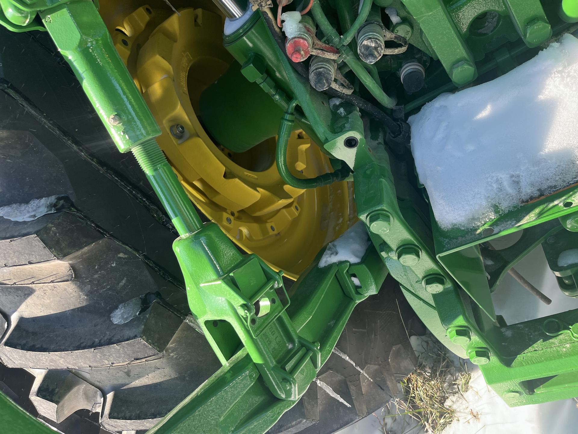 2024 John Deere 8R 340 Image