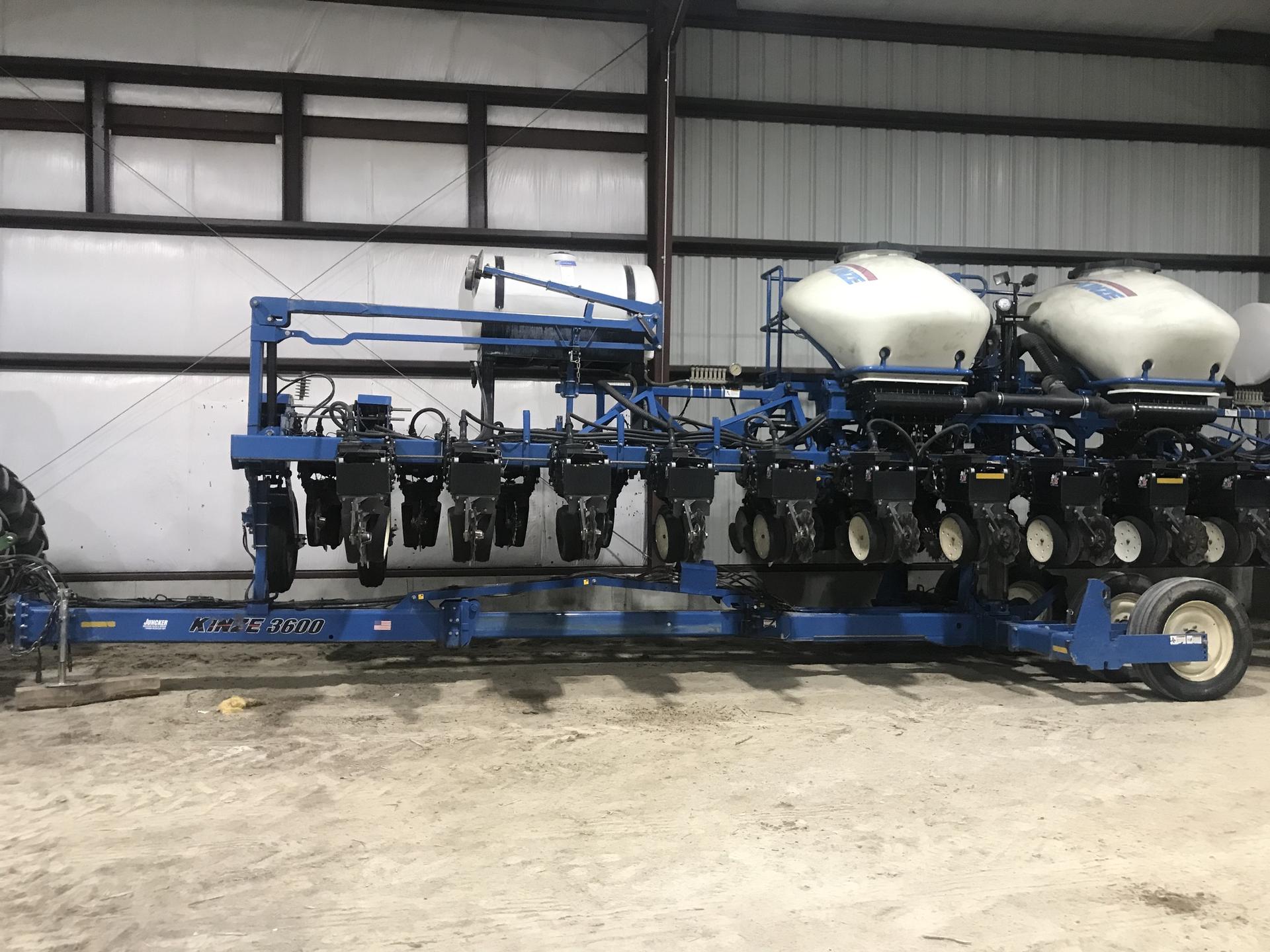 2014 Kinze 3600