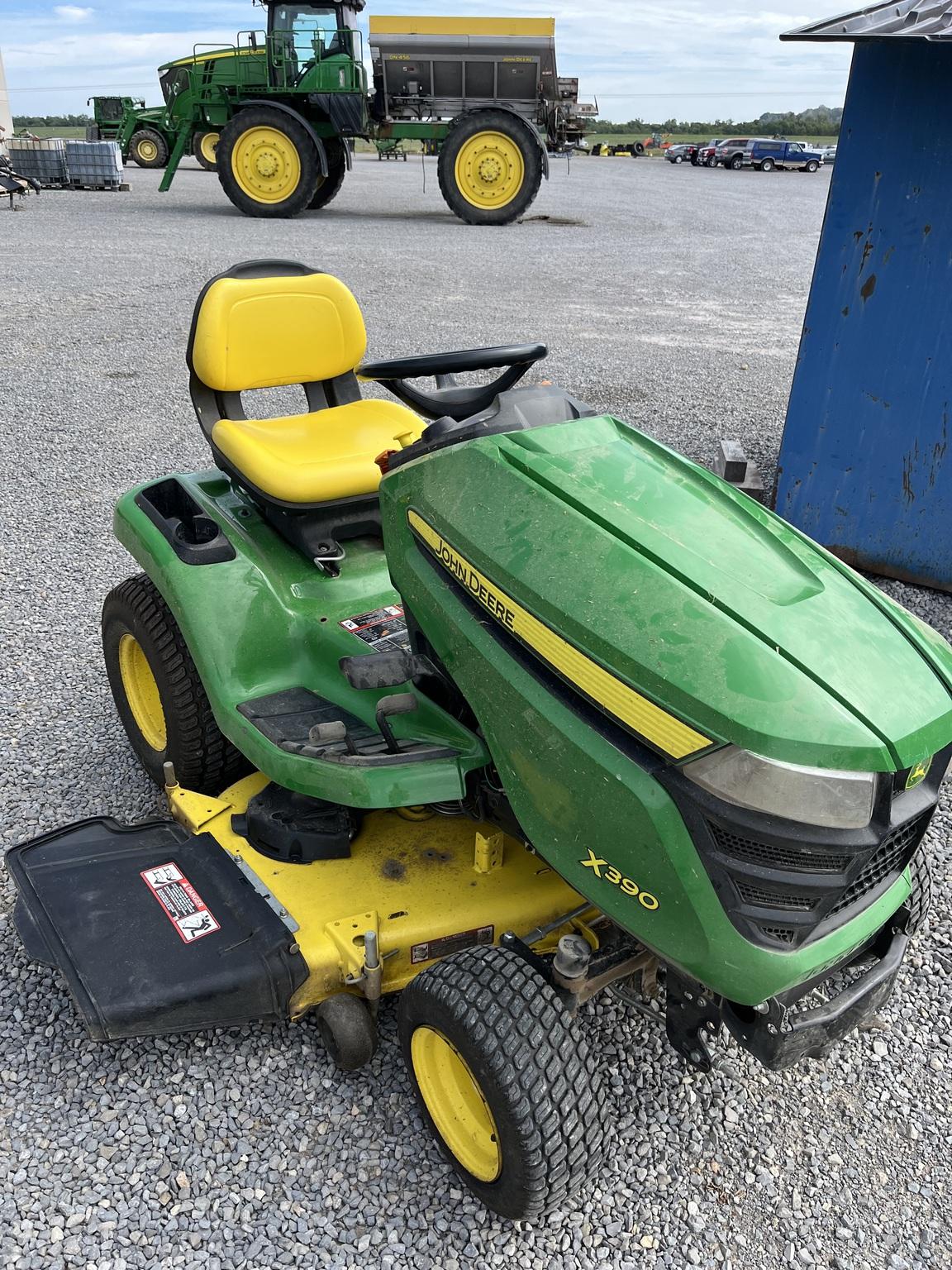 2019 John Deere X390