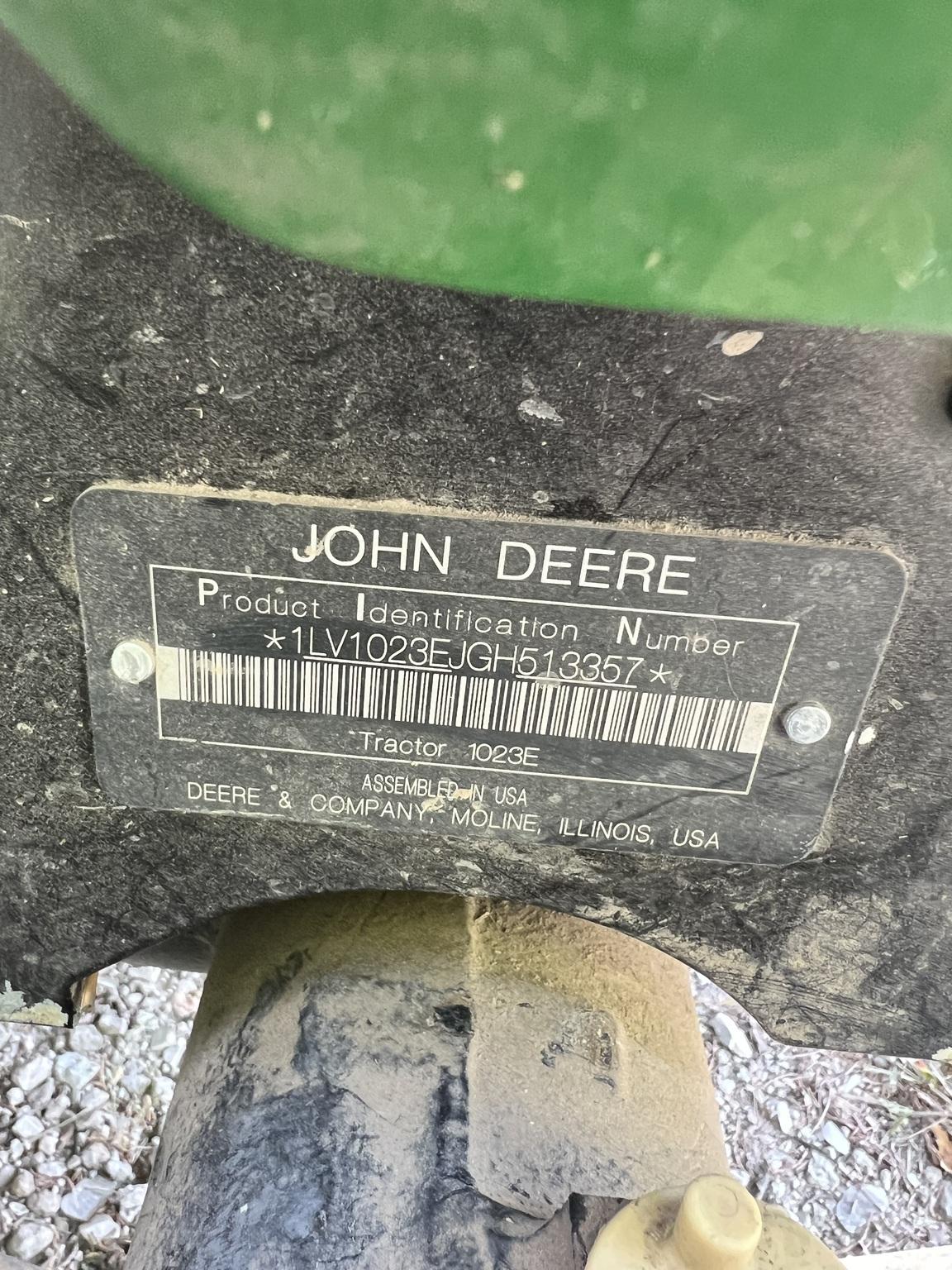 2015 John Deere 1023E