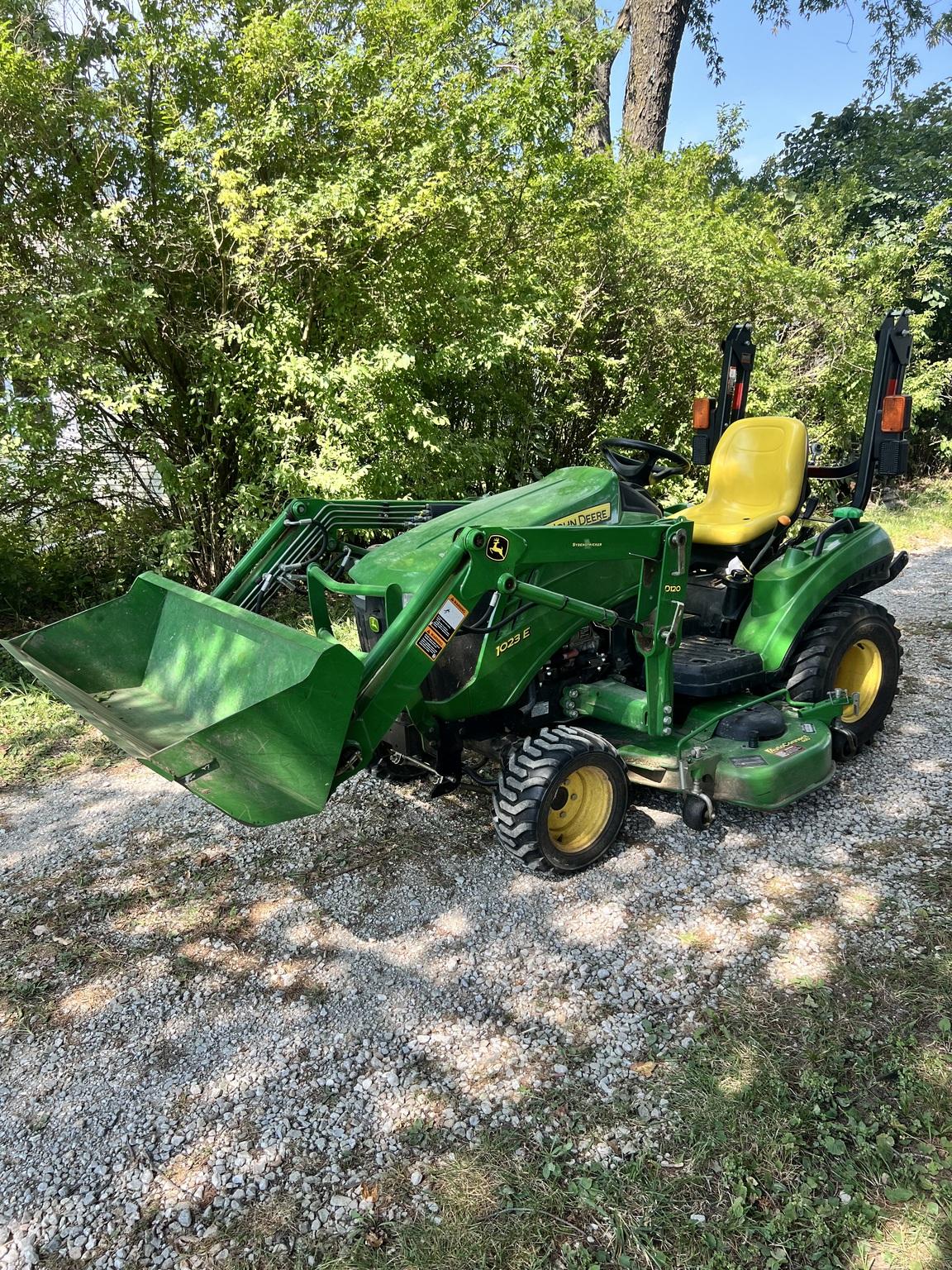 2015 John Deere 1023E