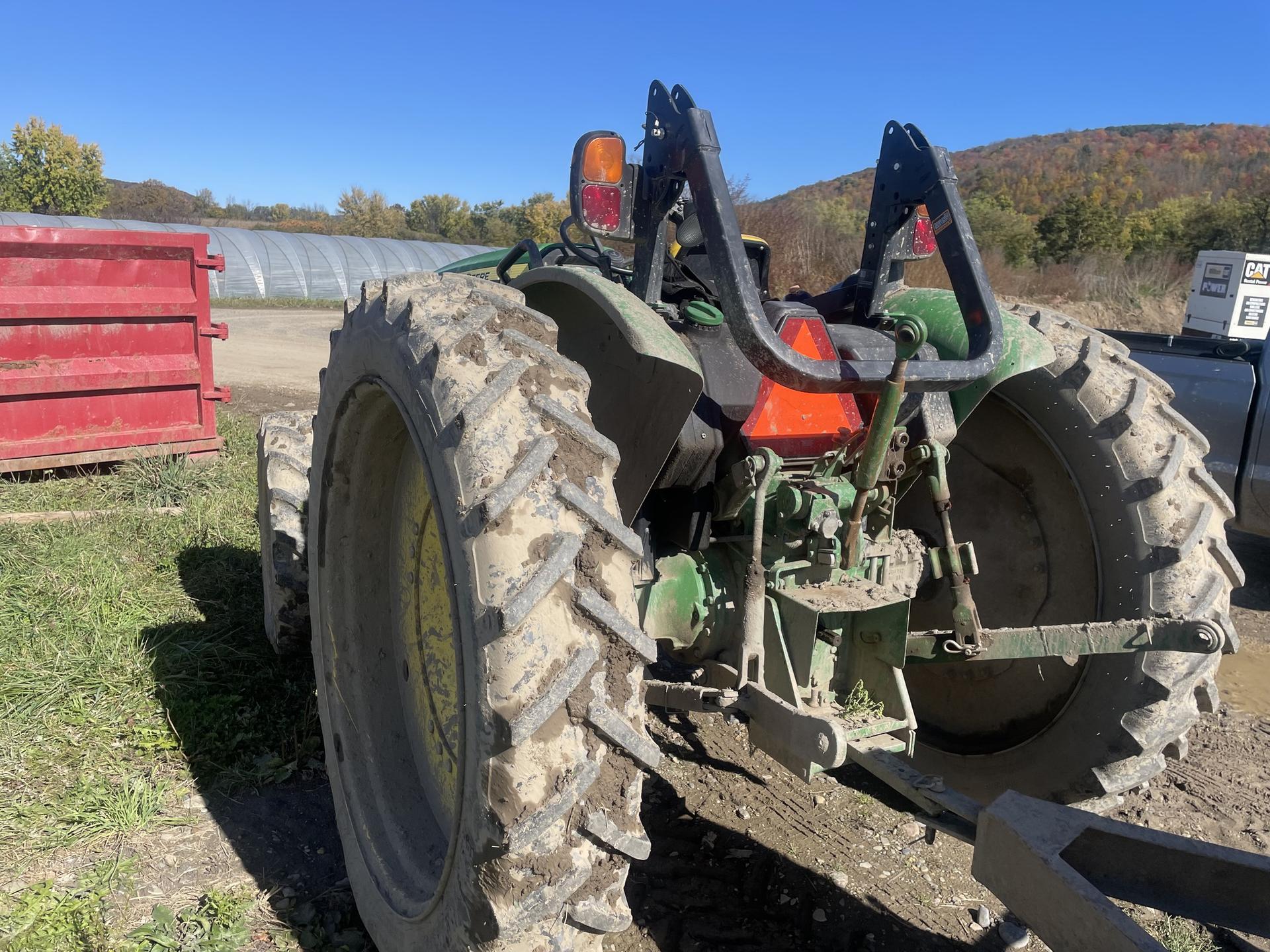 2018 John Deere 5045E