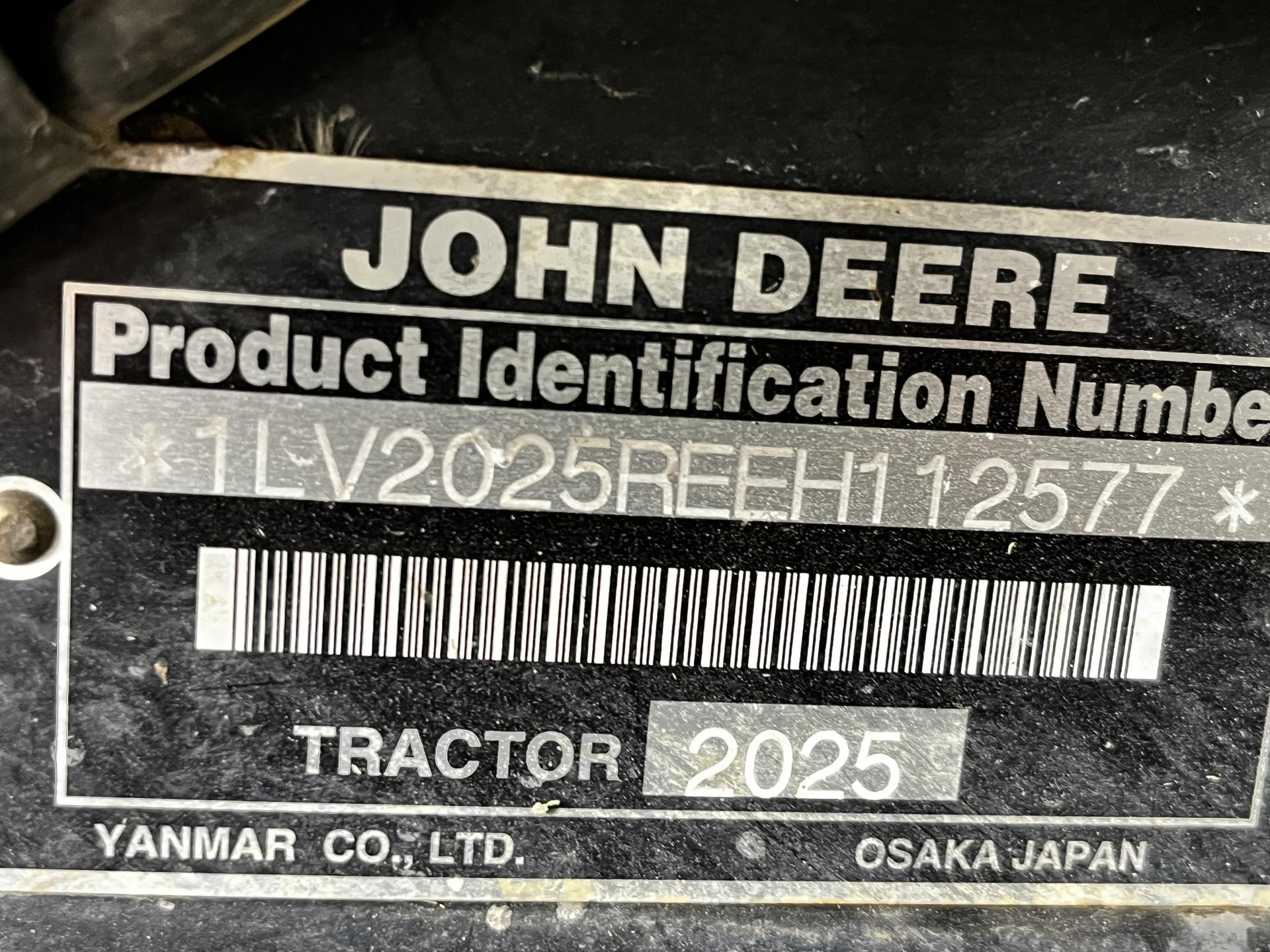 2014 John Deere 2025R