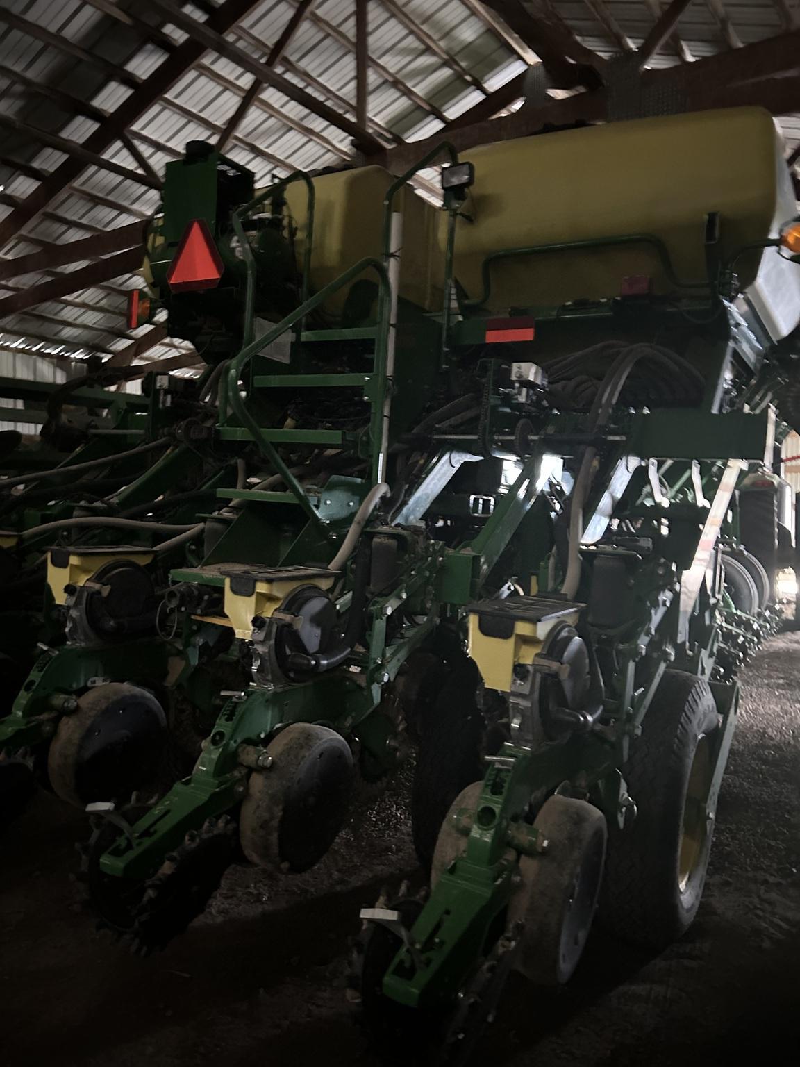 2015 John Deere 1795