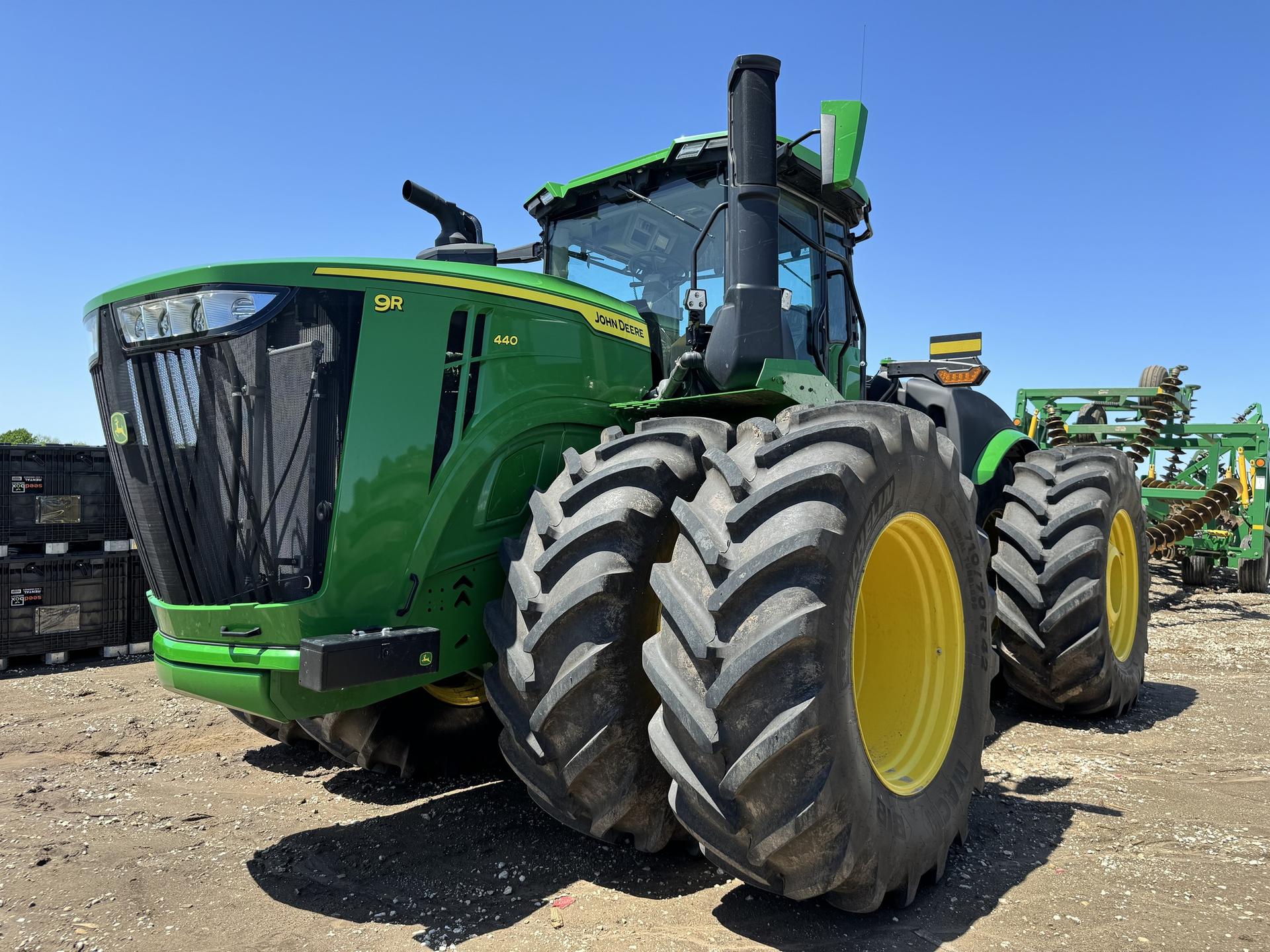 2024 John Deere 9R 440 Image