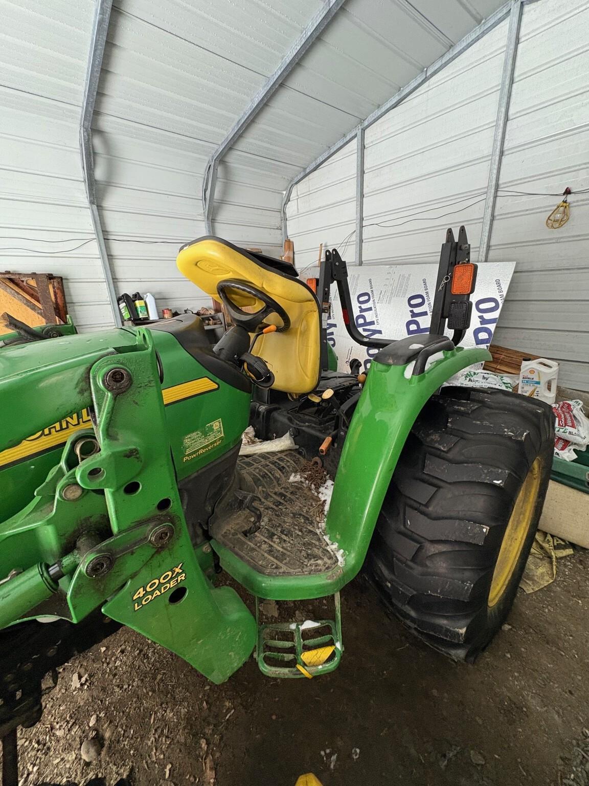 2004 John Deere 4520 Image