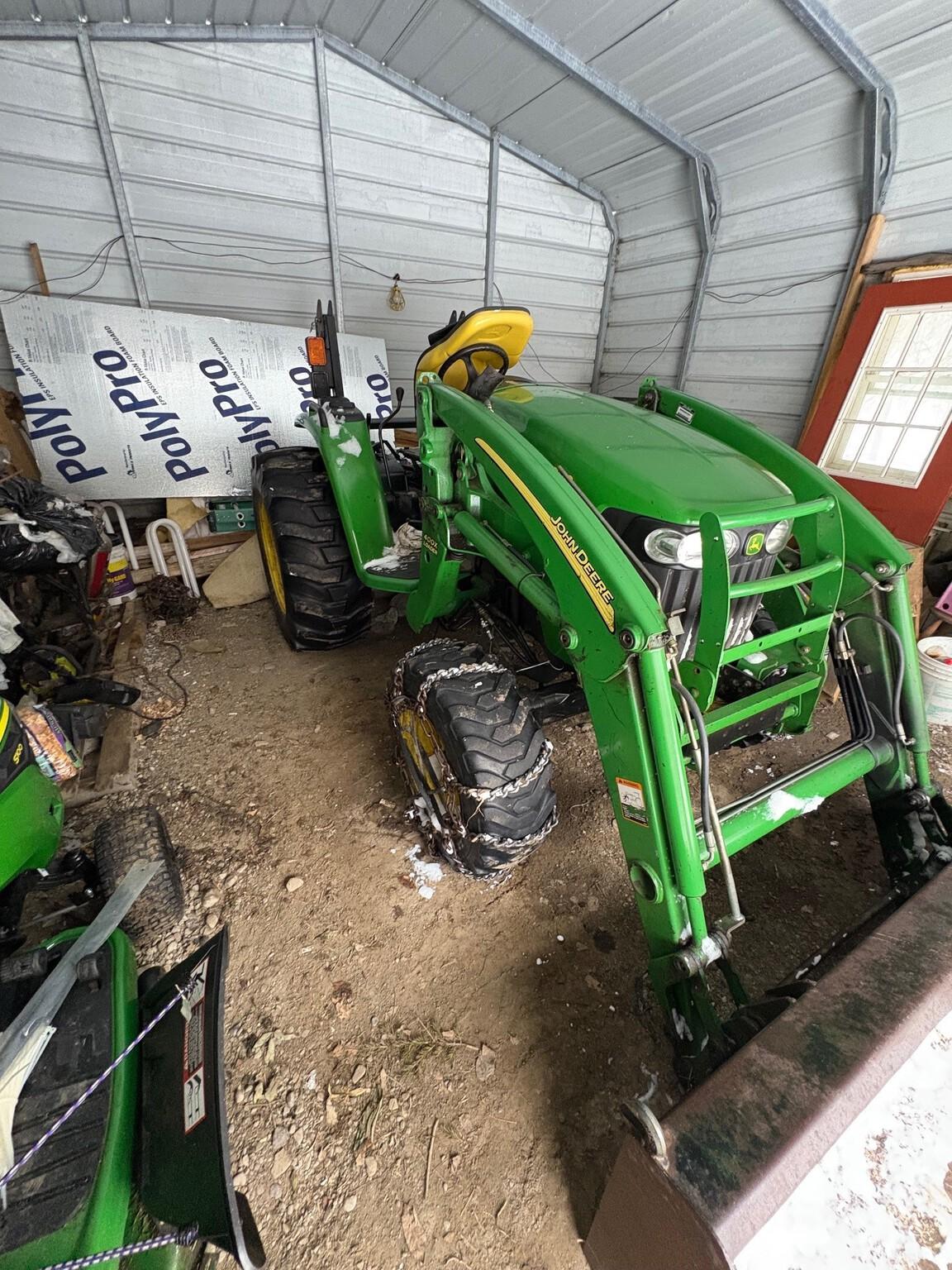 2004 John Deere 4520 Image