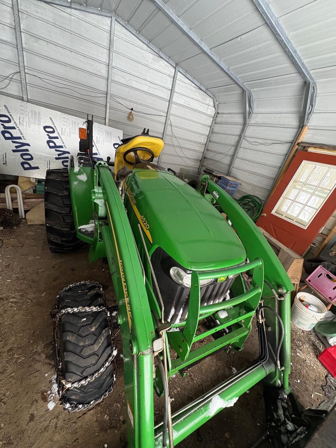 2004 John Deere 4520 Image