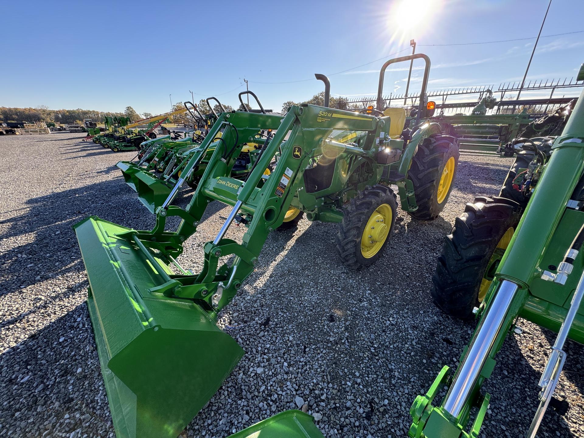 2023 John Deere 5075E