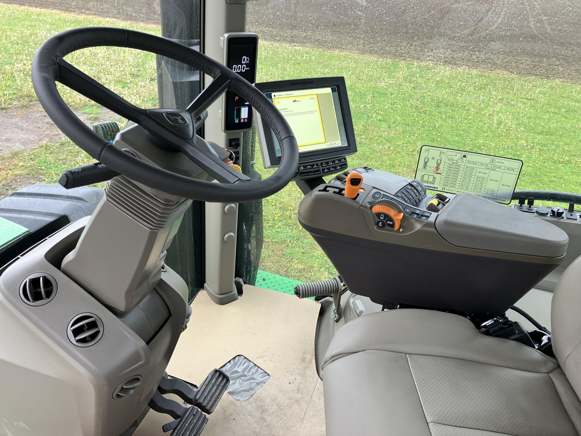 2023 John Deere 8RX 410