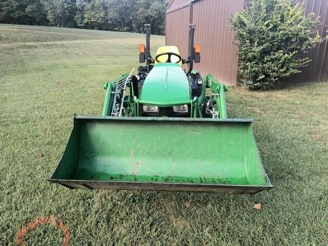 2016 John Deere 1025R