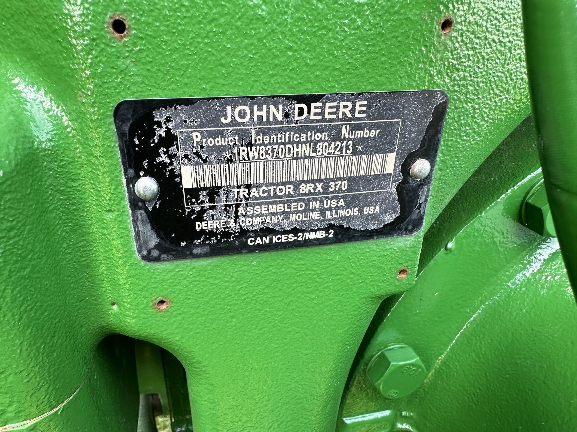 2022 John Deere 8RX 370