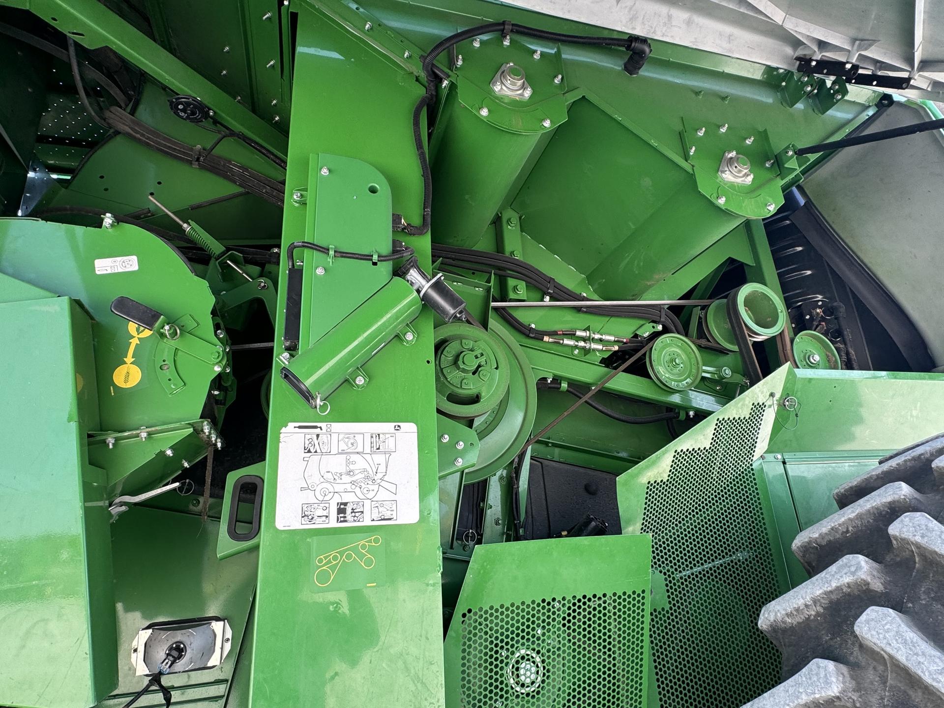 2017 John Deere S680