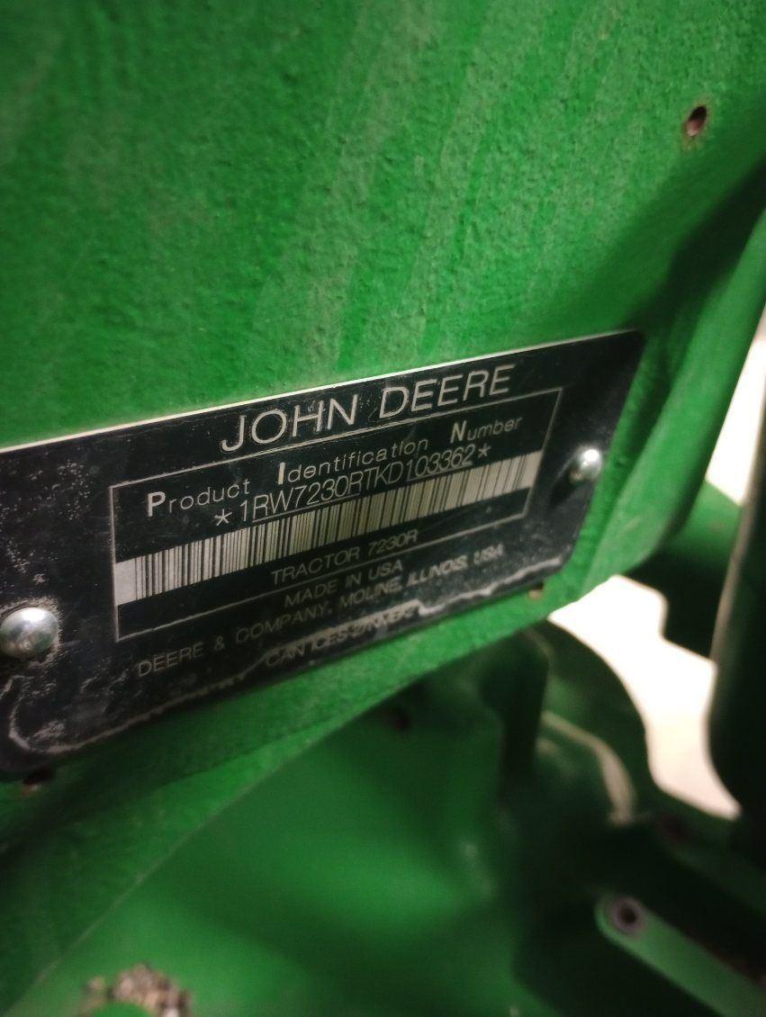 2019 John Deere 7230R