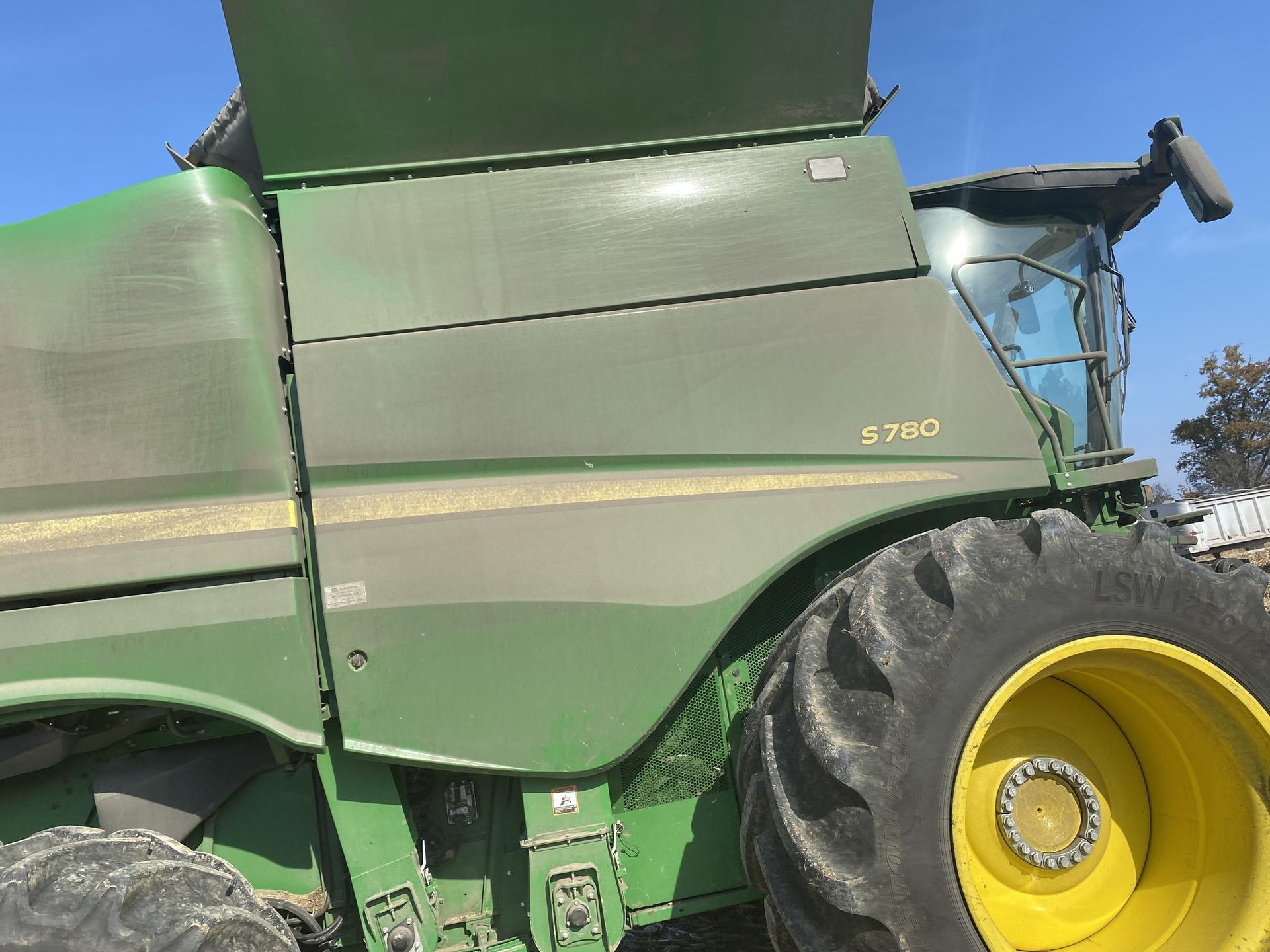 2021 John Deere S780