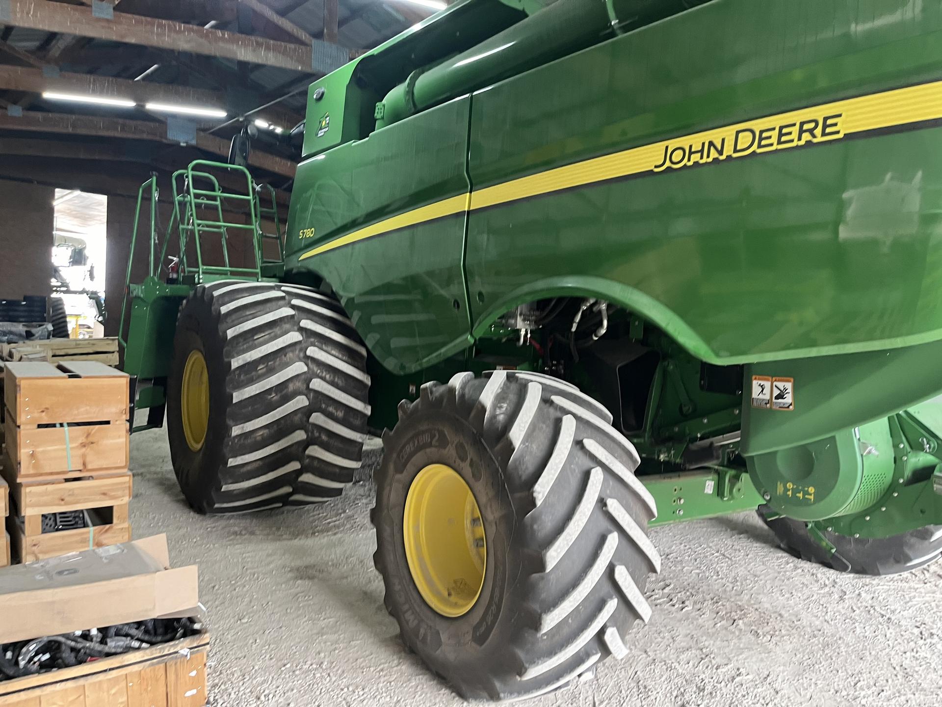 2022 John Deere S780