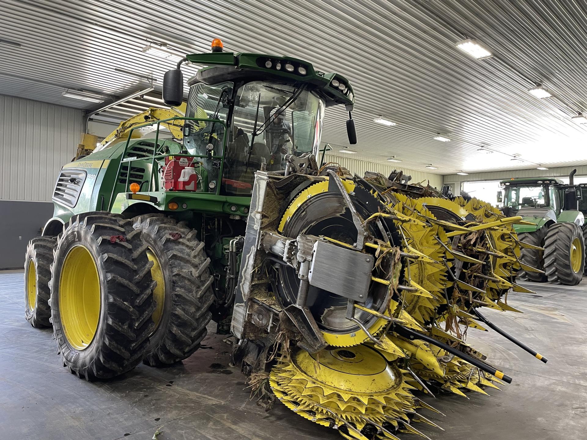 2020 John Deere 772