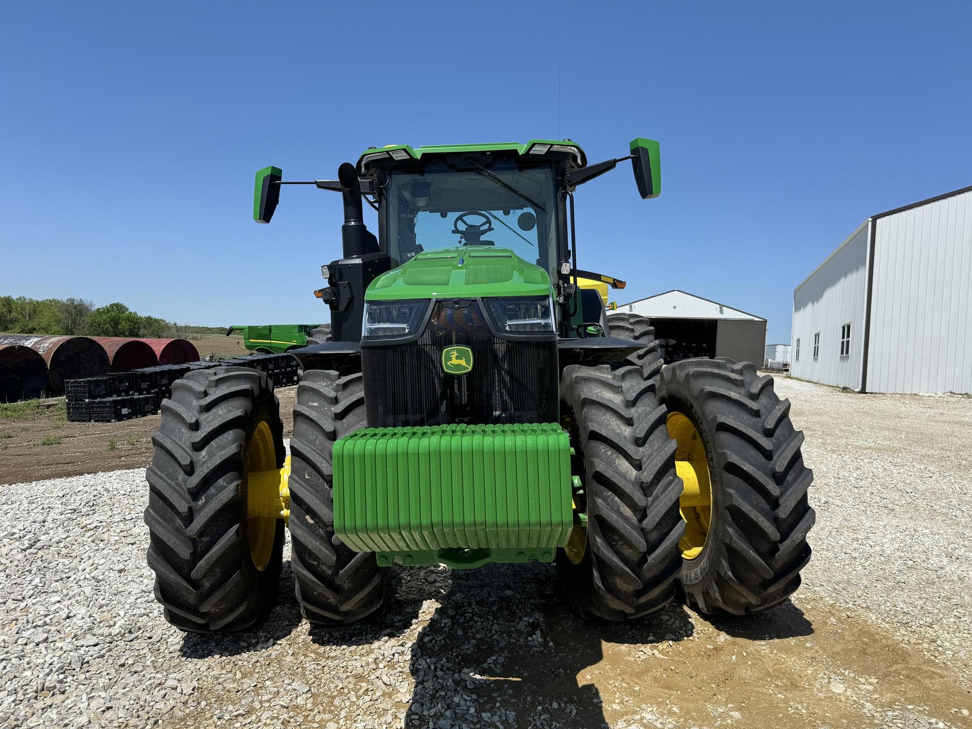 2024 John Deere 8R 410