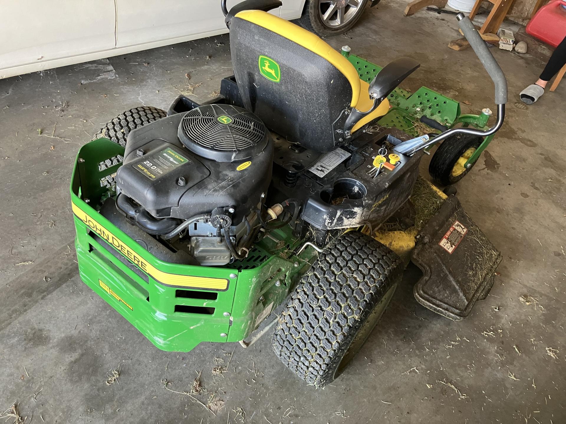 2020 John Deere Z355E