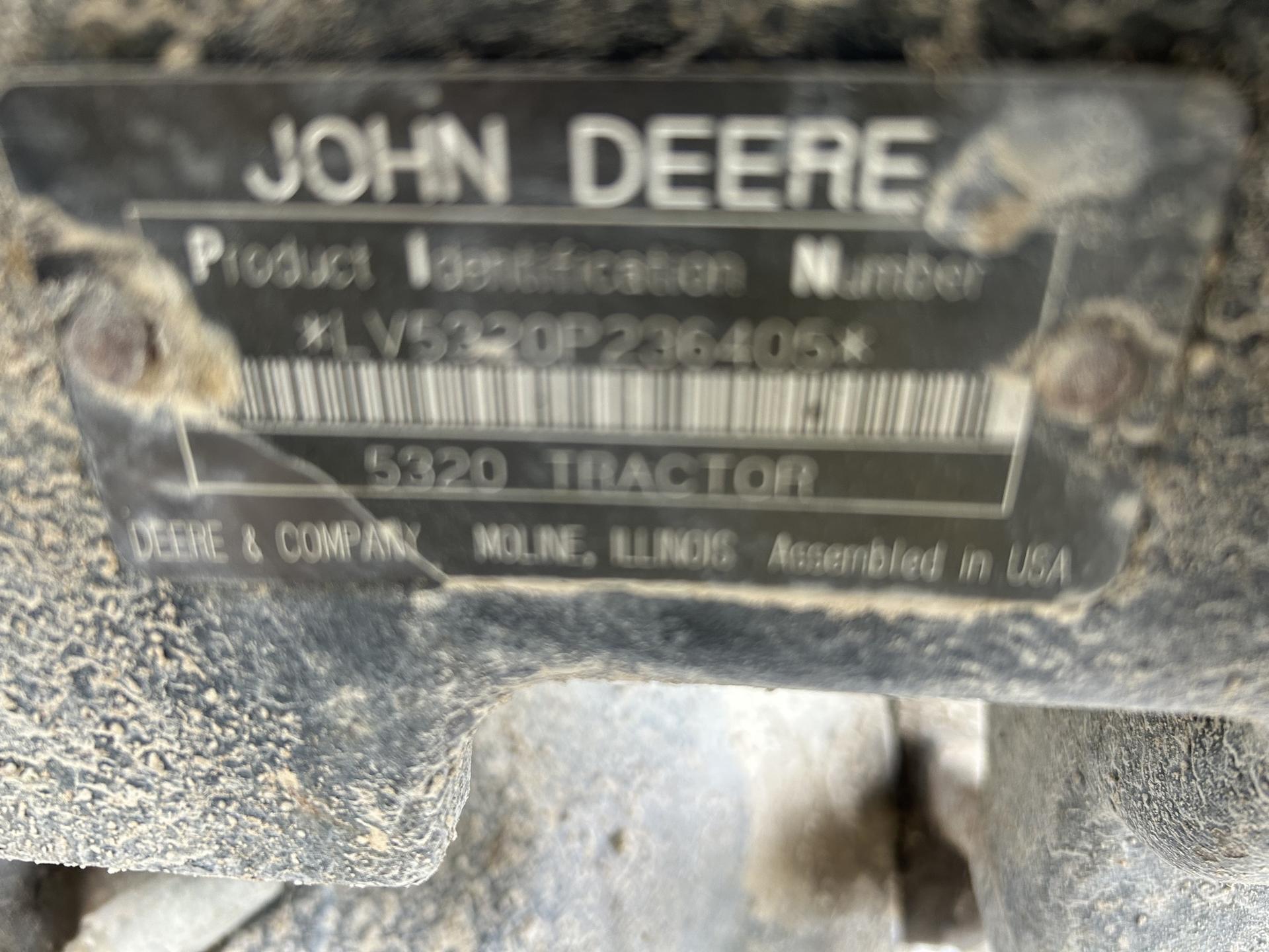 2002 John Deere 5320