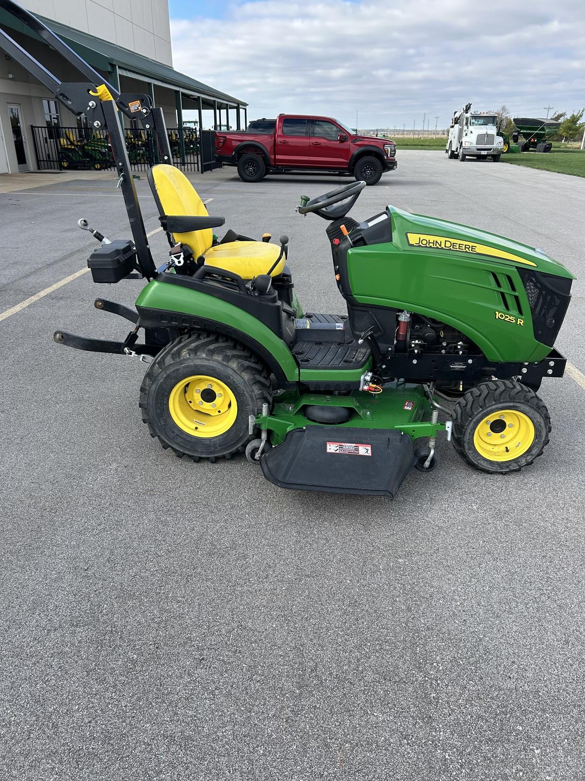 2018 John Deere 1025R Image