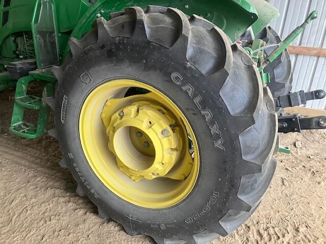 2022 John Deere 5055E