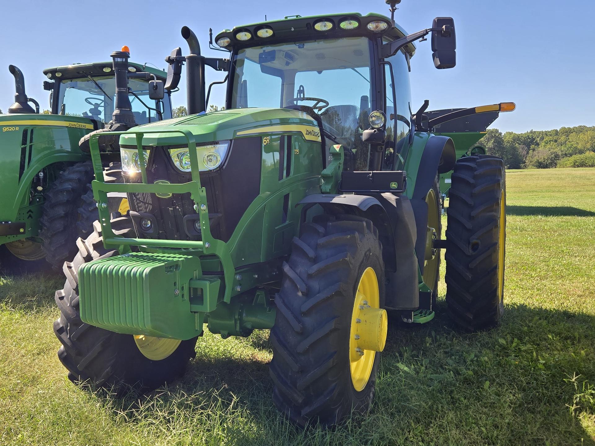 2023 John Deere 6R 175