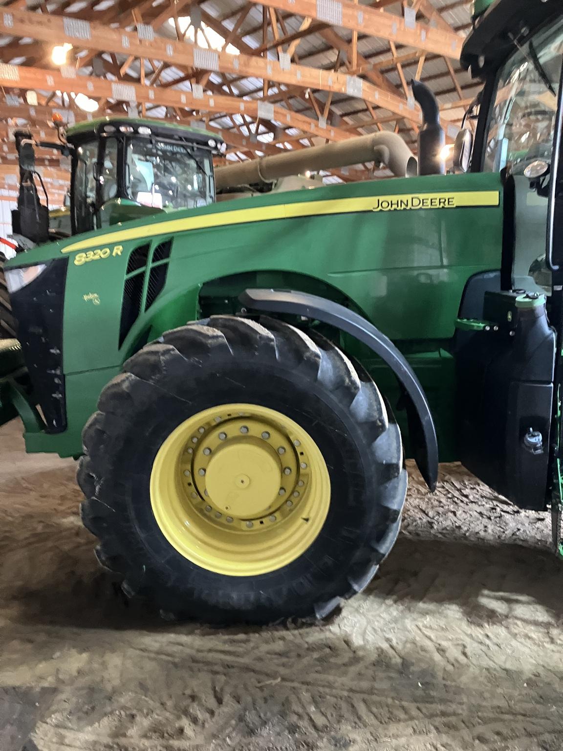 2017 John Deere 8320R Image