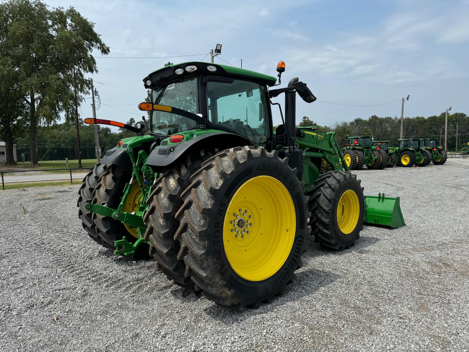 2023 John Deere 6R 175