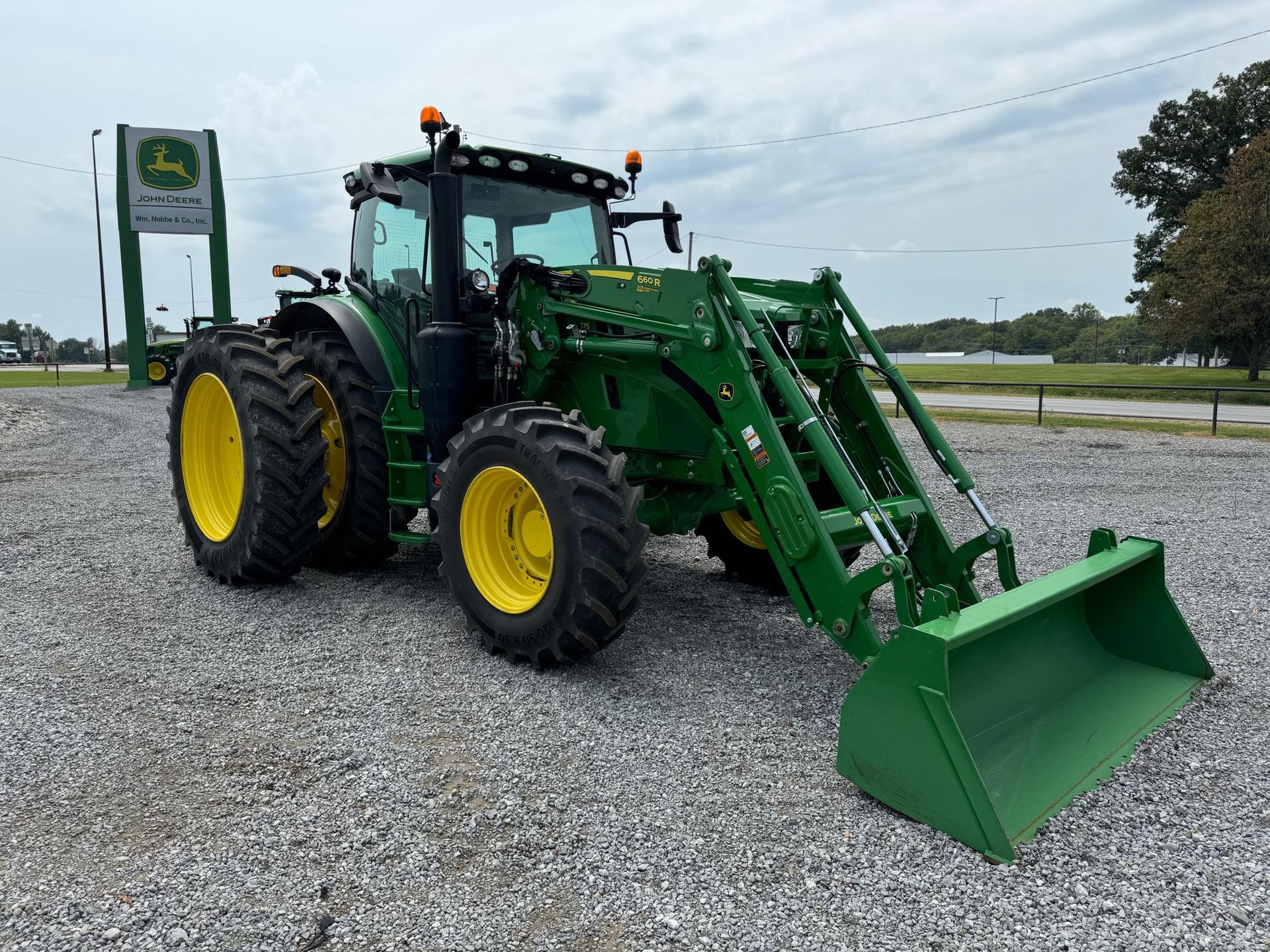 2023 John Deere 6R 175