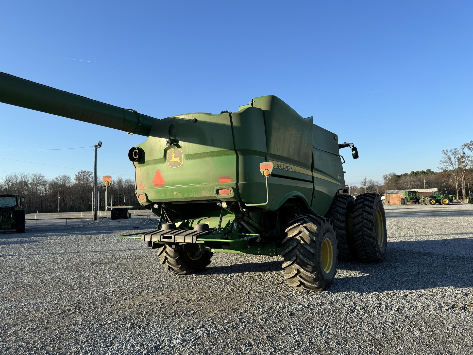 2023 John Deere S780 Image