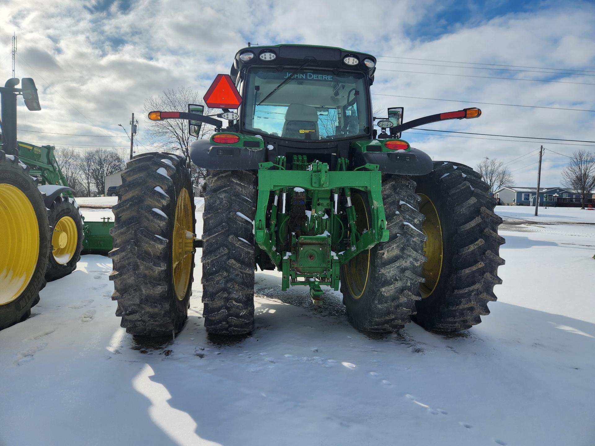 2024 John Deere 6R 155 Image