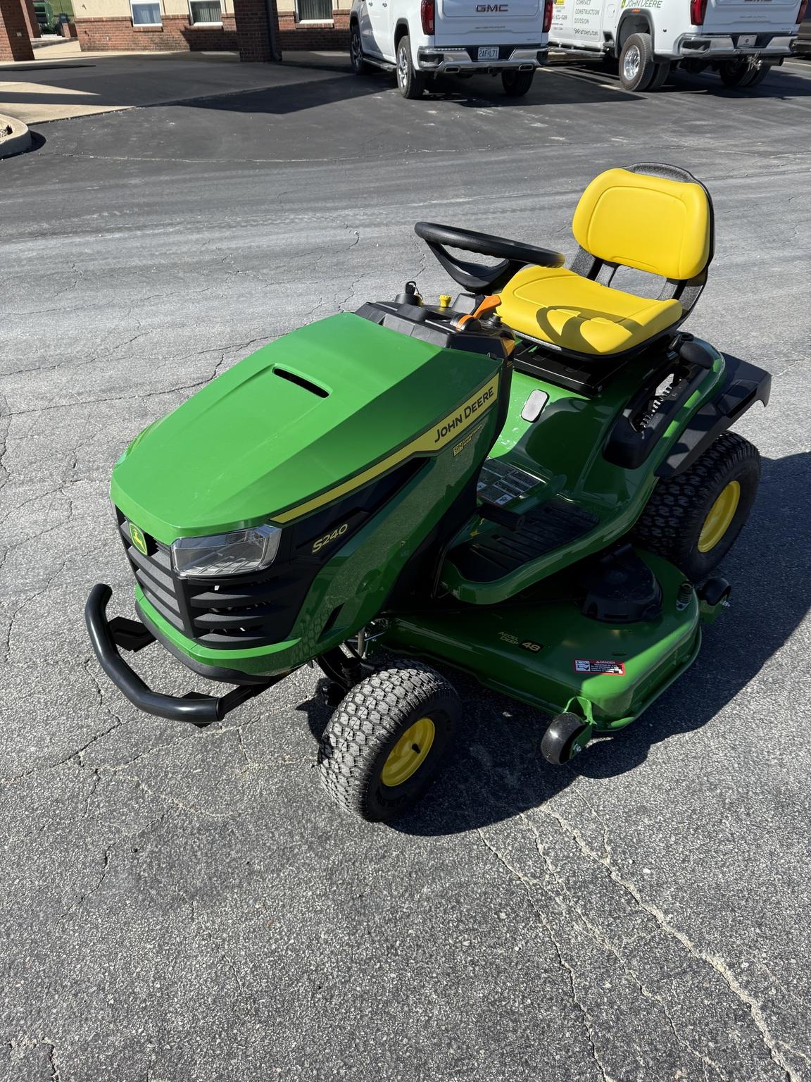 2024 John Deere S240