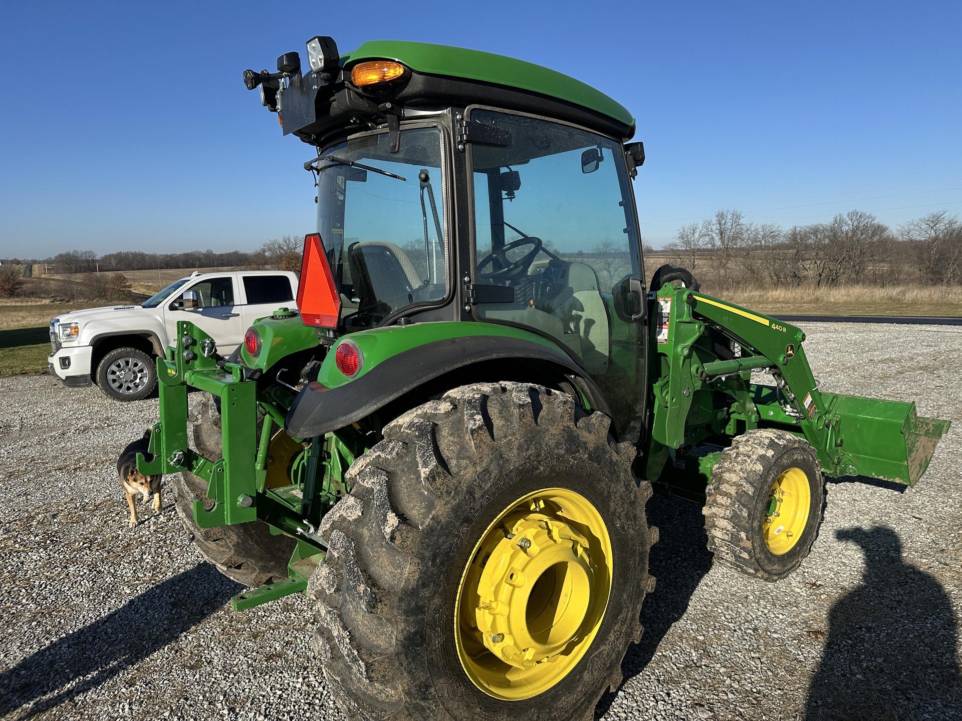 2024 John Deere 4075R