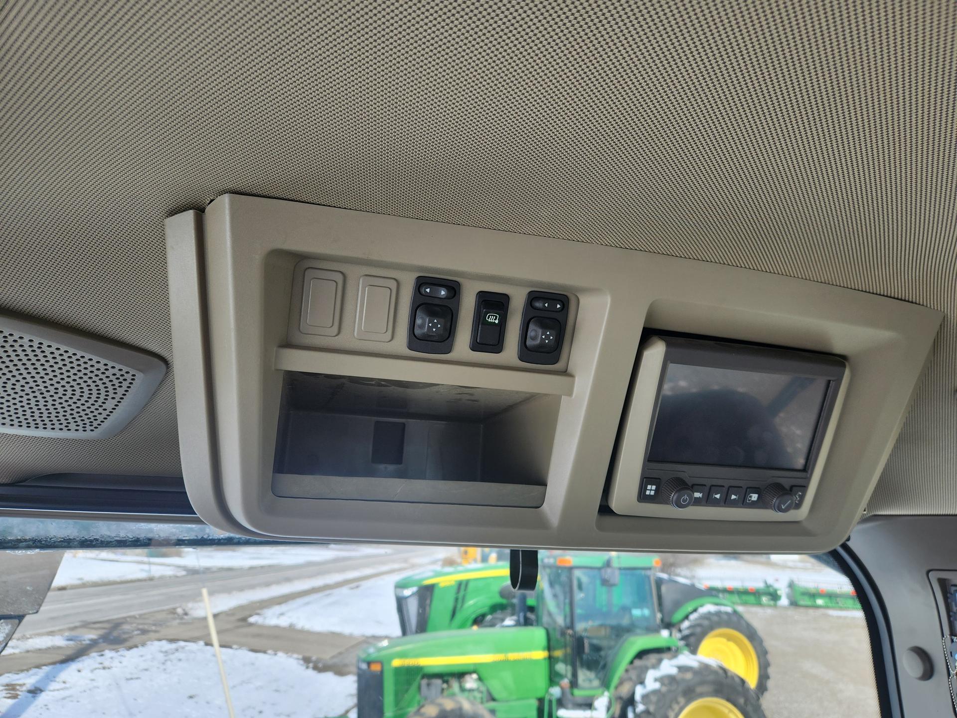 2024 John Deere 8RX 410 Image