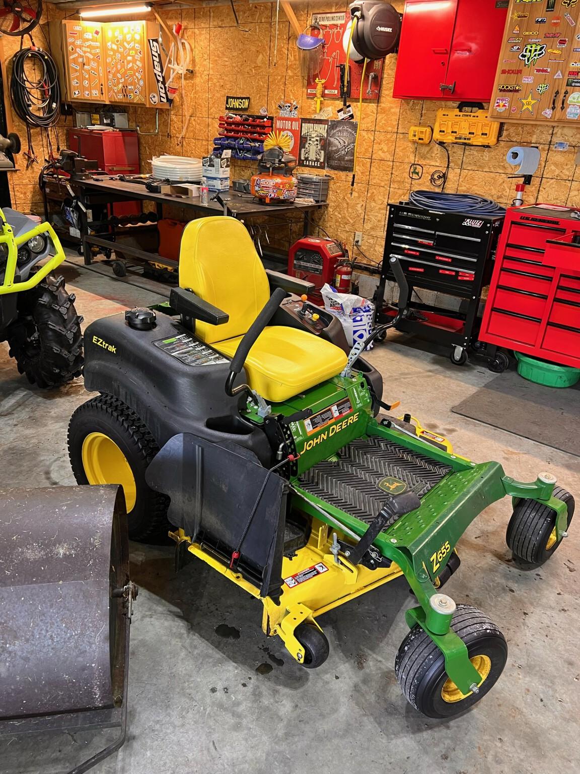 2013 John Deere Z655