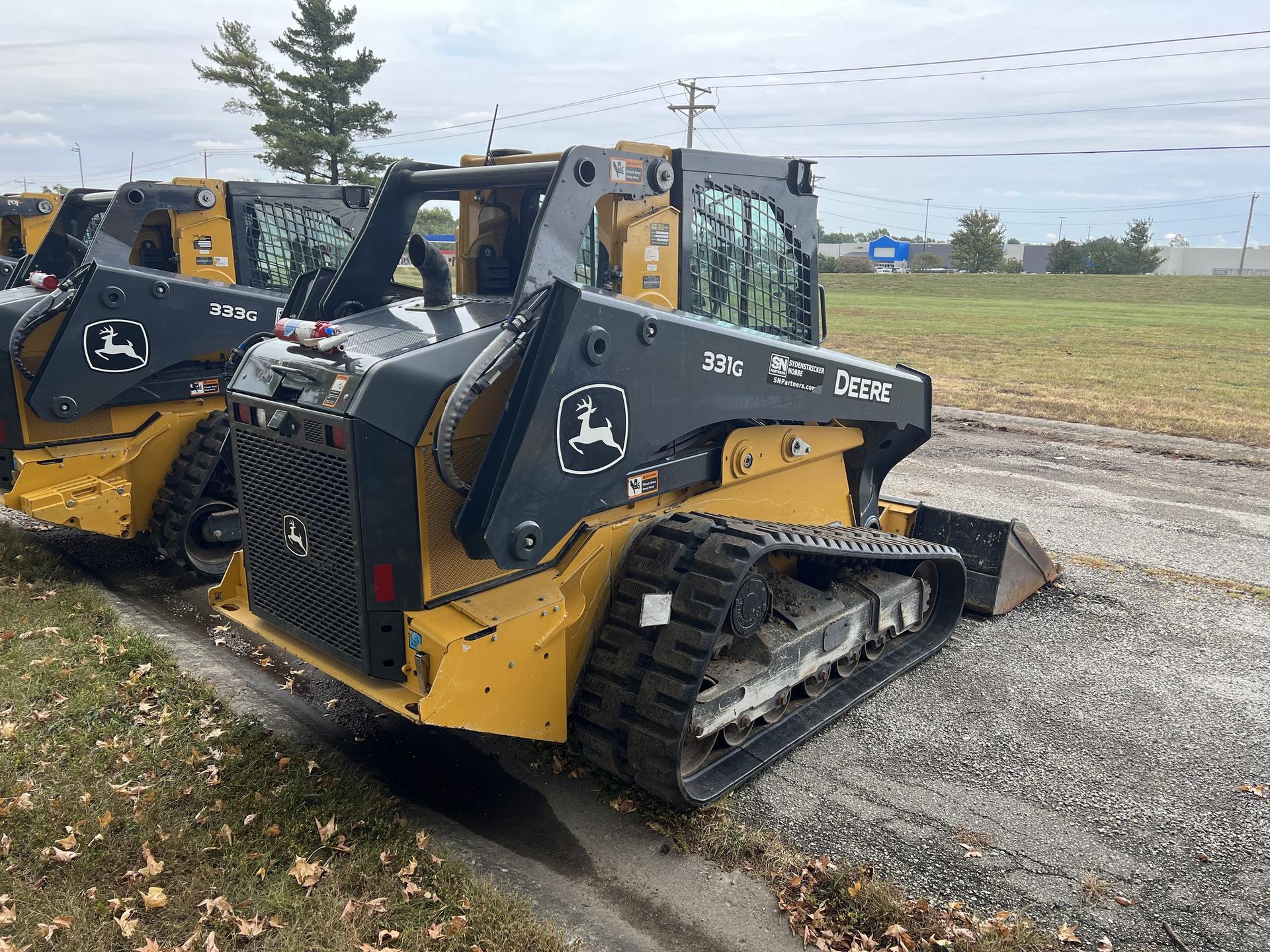 2021 John Deere 331G