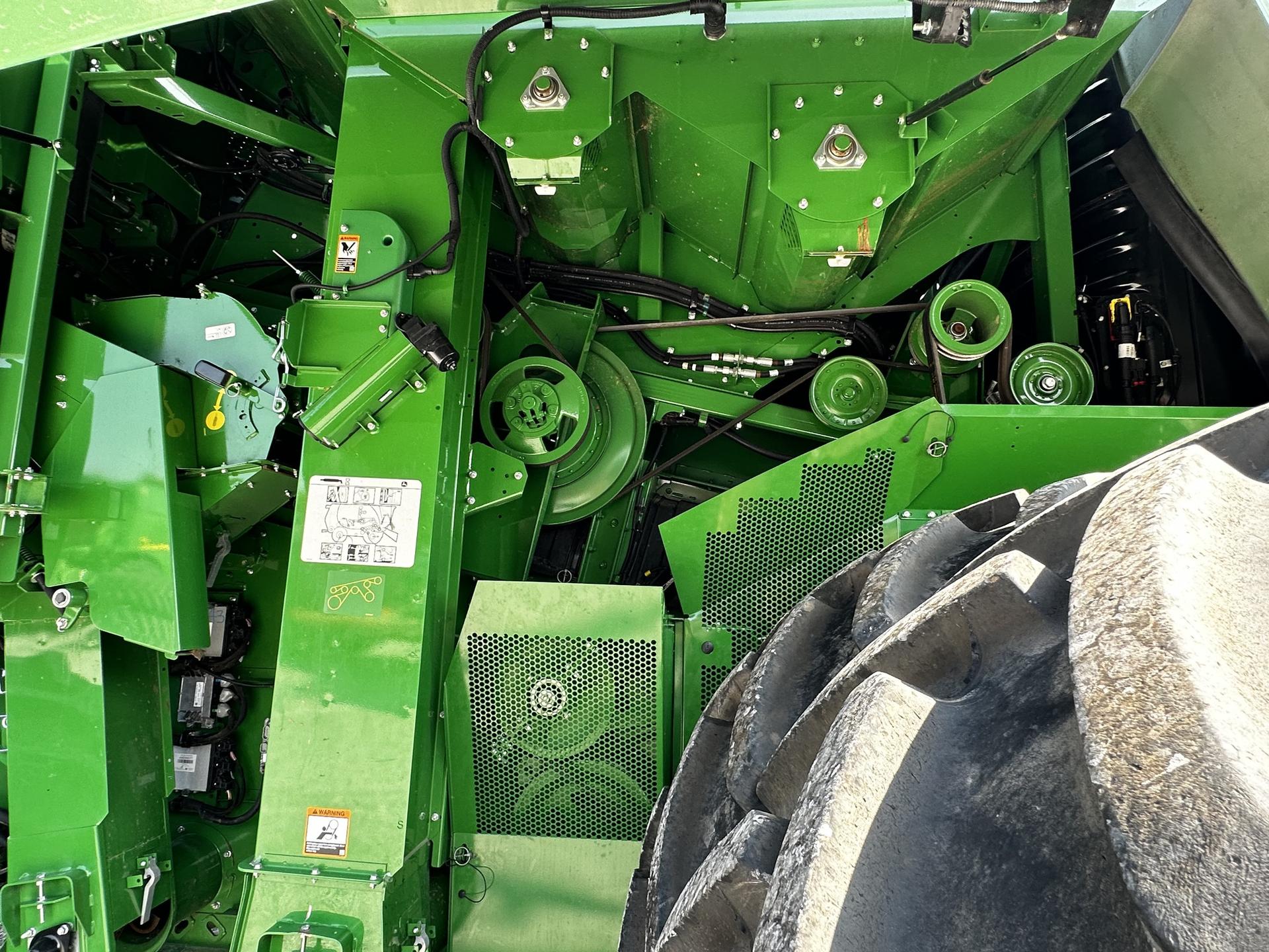 2023 John Deere S790