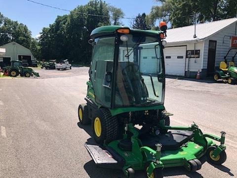 2017 John Deere 1585