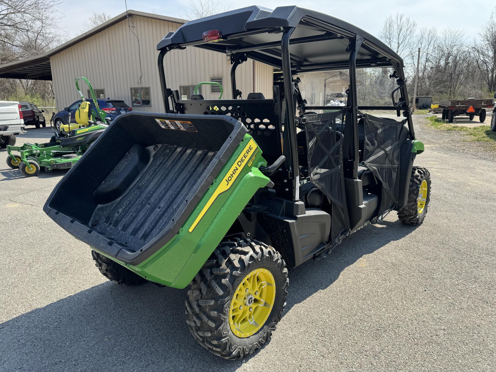 2024 John Deere XUV 590M Image