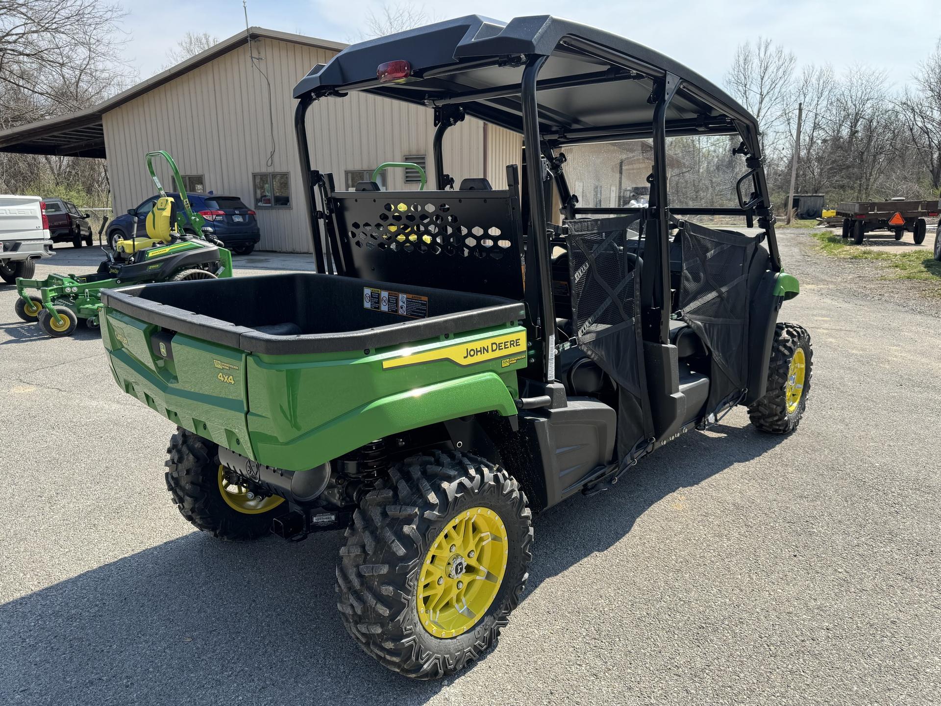 2024 John Deere XUV 590M Image