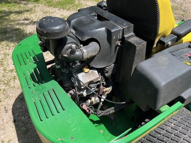 2004 John Deere 797