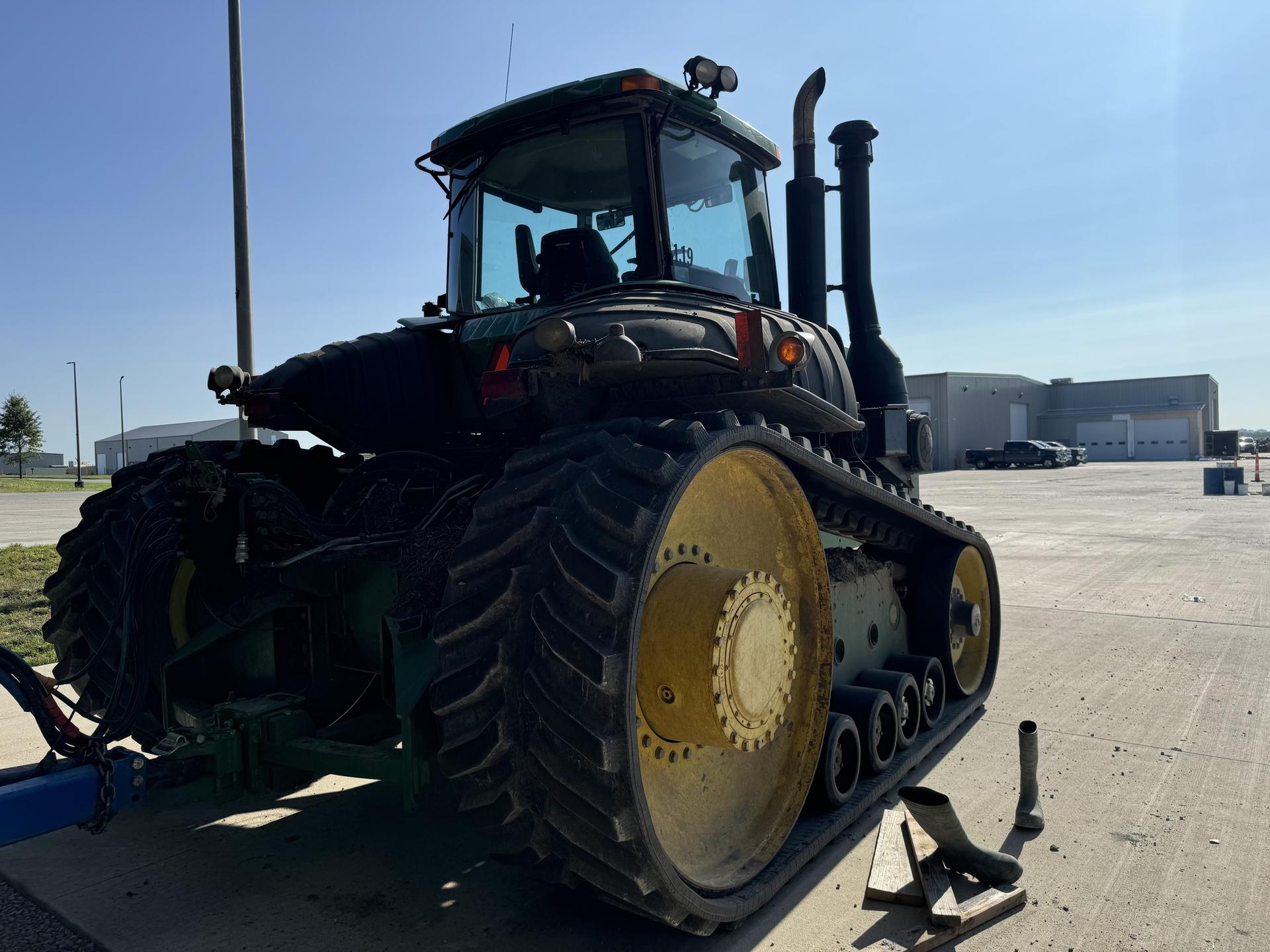 2004 John Deere 9520T